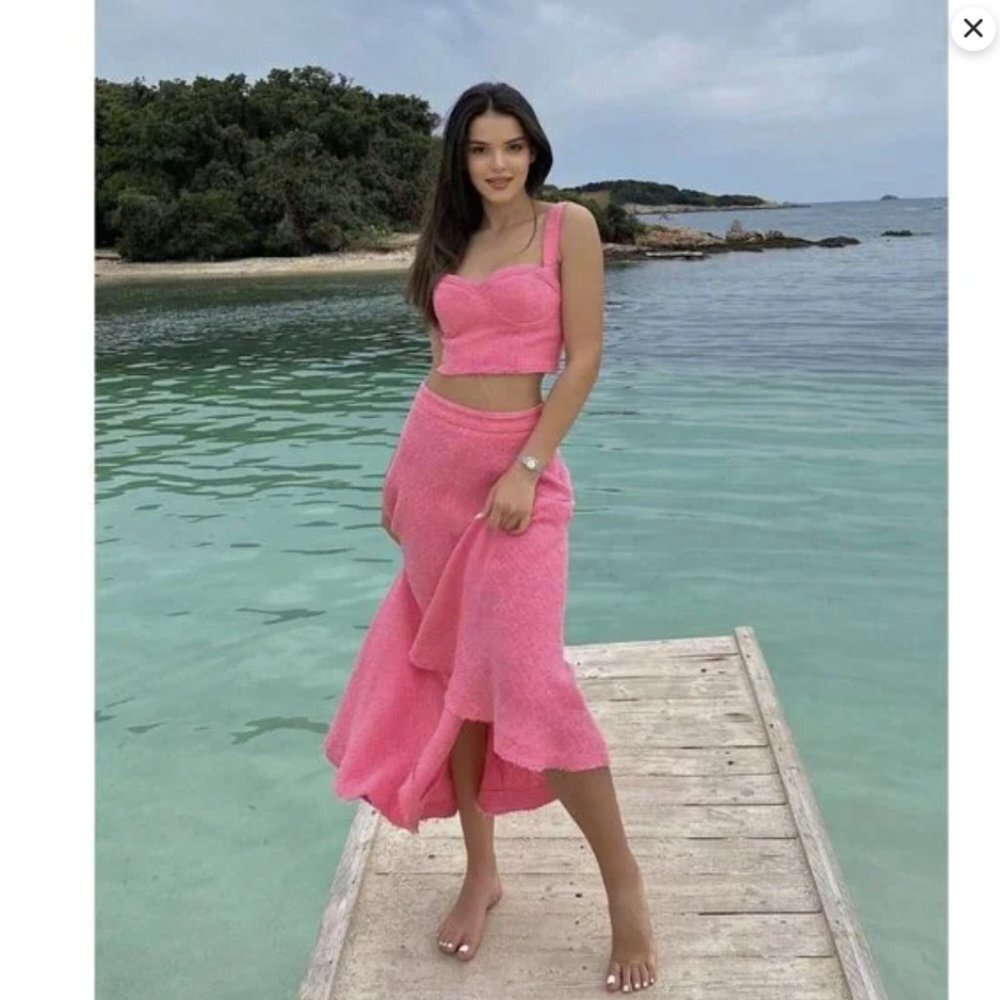 Zara tweed textured weave midi barbie pink skirt